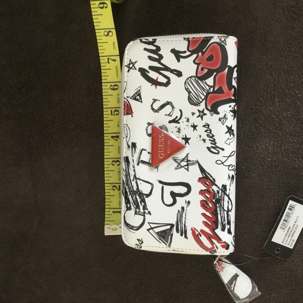 Guess wallet